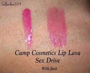 See that little bit of blue duochrome? Lovely right? It doesn't translate intensely to the lips but it does add a bit of dimension.