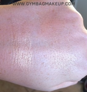 aromaleigh_affogato_highlighter_swatch_iis
